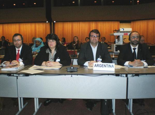 Mariano Luongo, Funcionario del Gobierno Argentino, la Diputada Aranda, y los Diputados Gastaldi y Brignoni